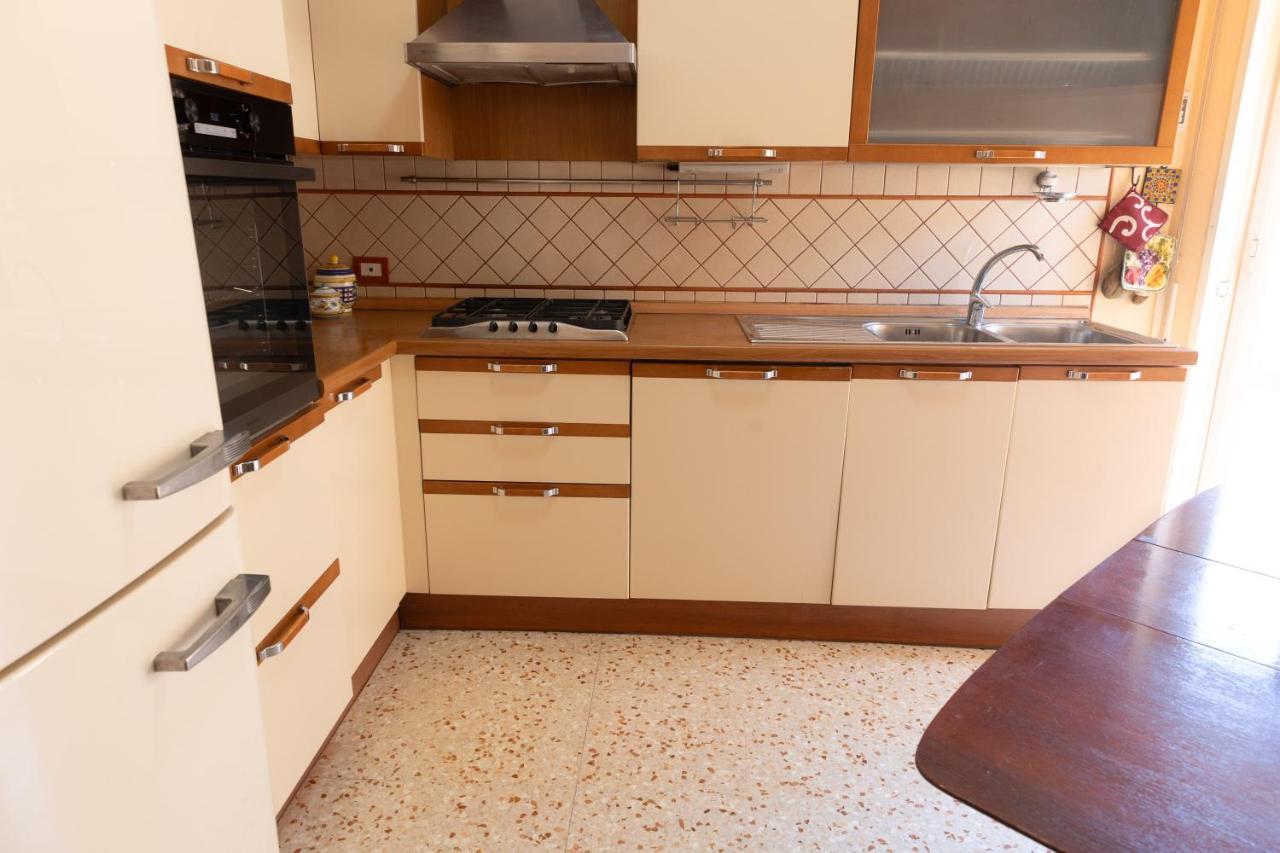 Apartamento La Casa Di Daniela Lido di Ostia Exterior foto